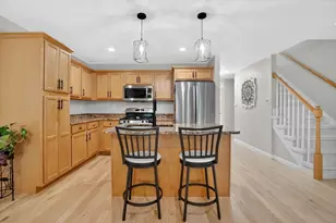 353 Fuller St, Ludlow, MA 01056 - Photo 10