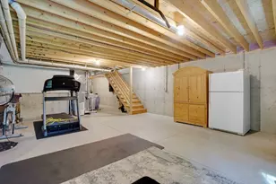 353 Fuller St, Ludlow, MA 01056 - Photo 32