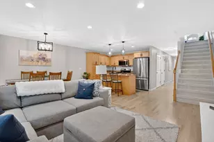 353 Fuller St, Ludlow, MA 01056 - Photo 16