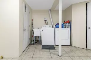 191 Farnham St, Lawrence, MA 01843 - Photo 18