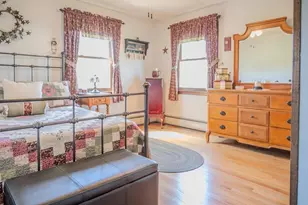 8 Applewood Ln, Holyoke, MA 01040 - Photo 28