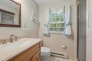 104 Dudley St, Marlborough, MA 01752 - Photo 20
