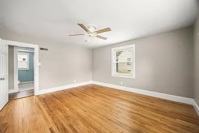 89 School St, Middleborough, MA 02346 - Photo 16
