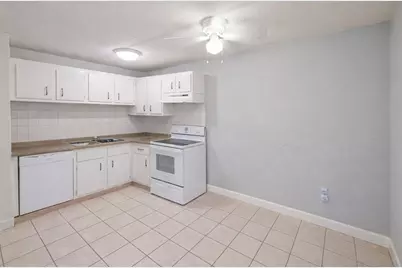 2 Universal St #4, Framingham, MA 01702 - Photo 6