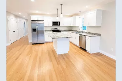 36 Van Buren St #1, Taunton, MA 02780 - Photo 2