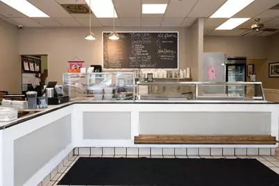 19 Main St, Hingham, MA 02043 - Photo 8