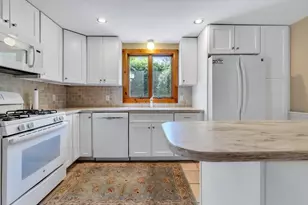 38 Shorewood Dr, Orleans, MA 02653 - Photo 8