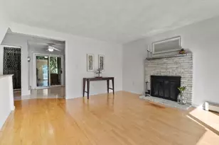 32 Spruce St, Lynn, MA 01905 - Photo 6