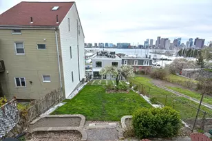 205 Webster St, Boston, MA 02128 - Photo 22