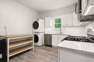 39 Union St, Boston, MA 02135 - Photo 6