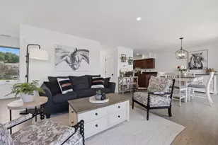 60 Pointe Rok Dr, Worcester, MA 01604 - Photo 4
