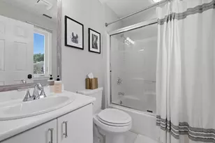 60 Pointe Rok Dr, Worcester, MA 01604 - Photo 14