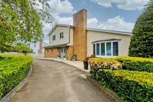 77 Glendale Rd, Agawam, MA 01001 - Photo 2