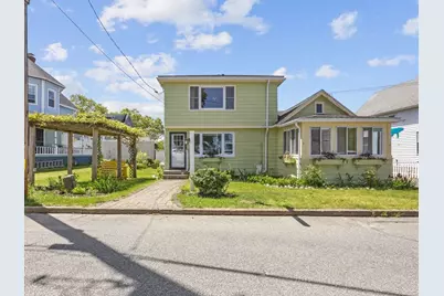 7 Grove St, Wareham, MA 02571 - Photo 4
