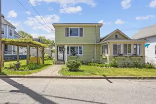 7 Grove St, Wareham, MA 02571 - Photo 4