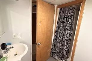 780 Summer St, Brockton, MA 02302 - Photo 18