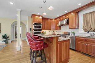 83 Beacon, Boston, MA 02136 - Photo 12