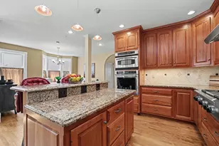 83 Beacon, Boston, MA 02136 - Photo 10