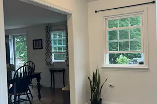 4 Robin Rd, Billerica, MA 01821 - Photo 8