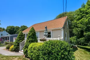 1080 Ocean St, Marshfield, MA 02050 - Photo 30