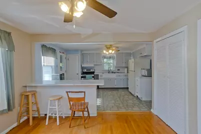 93 Moss Rd, Springfield, MA 01119 - Photo 8