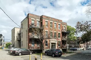 8 Kinross Rd, Boston, MA 02135 - Photo 12