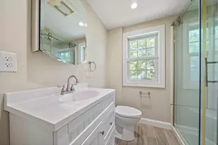 40 Kingman St, Weymouth, MA 02188 - Photo 8