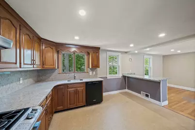 40 Kingman St, Weymouth, MA 02188 - Photo 4