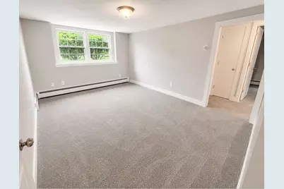 39 N Billerica Rd #4, Lowell, MA 01852 - Photo 4