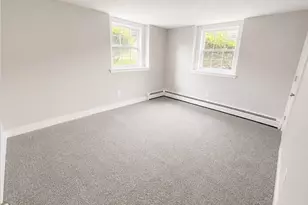 39 N Billerica Rd, Lowell, MA 01852 - Photo 8