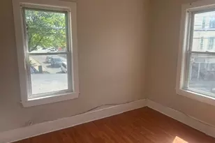 754 Aiken Ave, Lowell, MA 01850 - Photo 8