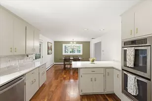 94 High St, Walpole, MA 02081 - Photo 10