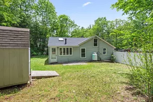 1202 Wachusett St, Holden, MA 01522 - Photo 28