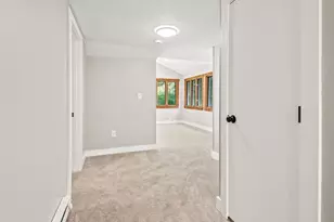 1202 Wachusett St, Holden, MA 01522 - Photo 16