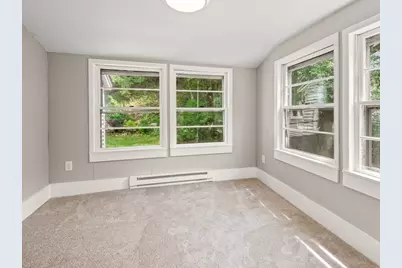 1202 Wachusett St, Holden, MA 01522 - Photo 12