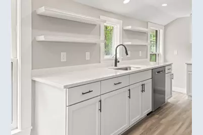 1202 Wachusett St, Holden, MA 01522 - Photo 8