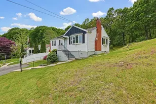 46 Robinson Rd, Woburn, MA 01801 - Photo 28