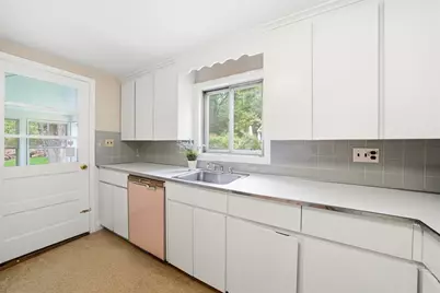 312 Washington St, Arlington, MA 02474 - Photo 14