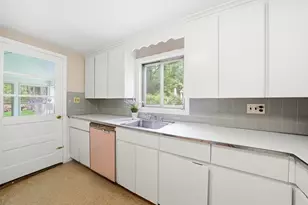 312 Washington St, Arlington, MA 02474 - Photo 14