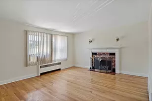 238 Lake St, Bellingham, MA 02019 - Photo 14