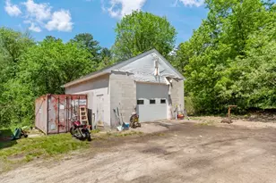 238 Lake St, Bellingham, MA 02019 - Photo 36