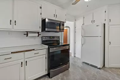 238 Lake St, Bellingham, MA 02019 - Photo 6
