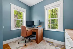 8 Mendum St, Boston, MA 02131 - Photo 24