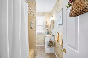 162 Hubbard St, Ludlow, MA 01056 - Photo 18
