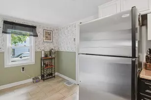 144 Holden St, Worcester, MA 01606 - Photo 12