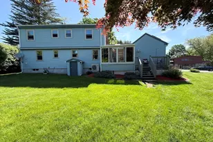 4 Mayfield Rd, Auburn, MA 01501 - Photo 2