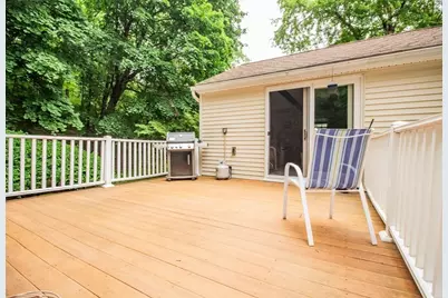 2 Paradox Dr, Worcester, MA 01602 - Photo 32