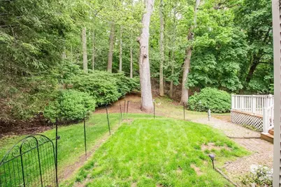 2 Paradox Dr, Worcester, MA 01602 - Photo 34