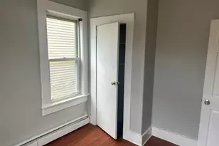 754 Lakeview Ave, Lowell, MA 01850 - Photo 4