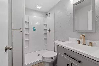 258 Allen St, Ashby, MA 01431 - Photo 16